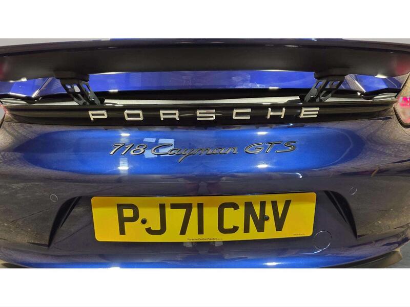 Porsche 718 Cayman PJ71CNV