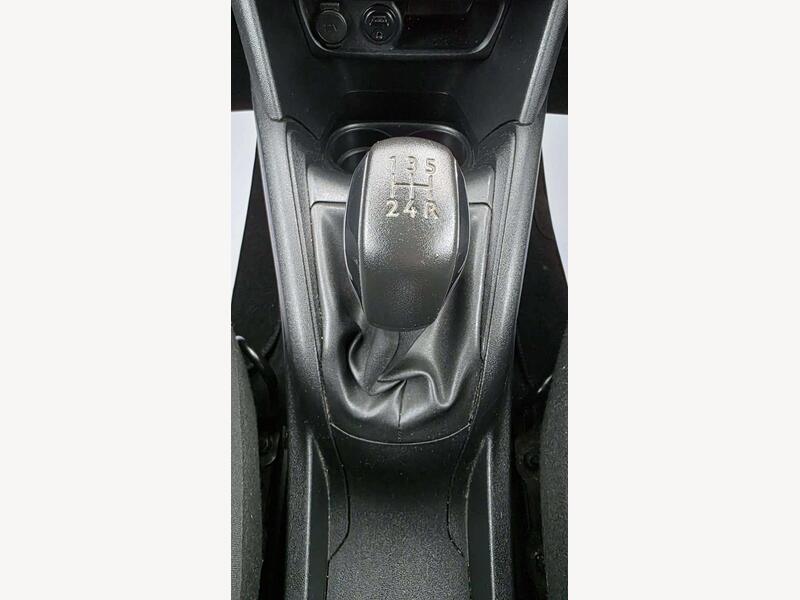 Peugeot 208 OV65HTY