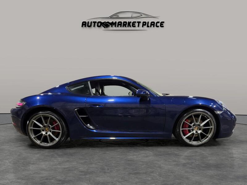 Porsche 718 Cayman PJ71CNV