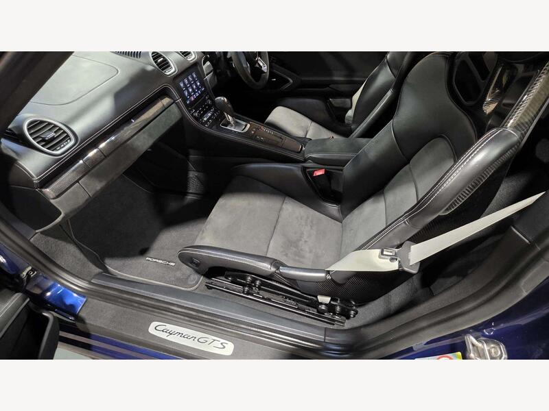 Porsche 718 Cayman PJ71CNV